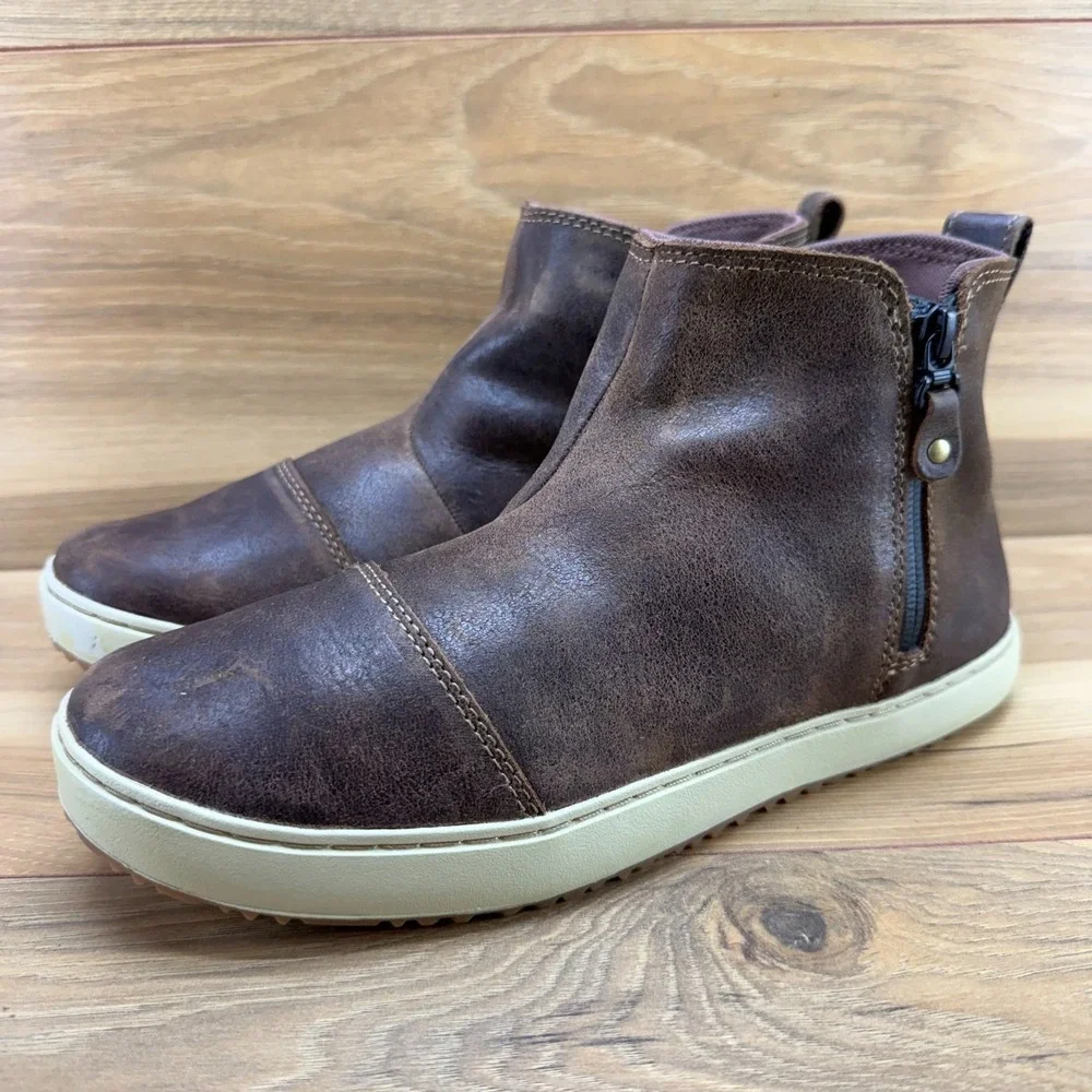 LL BEAN Mountainside Ankle Boots Womens 9 M Brown Leather Zip Casual Outdoor